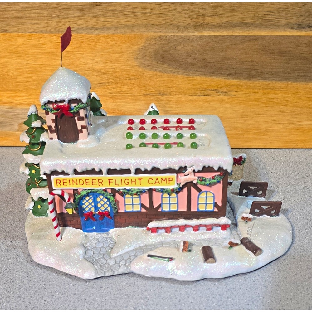 Hawthorne Village Rudolph's Christmas Town Coach Comet's Flight Camp Lighted